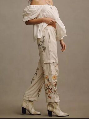 NWOT Pilcro x Anthropologie Embroidered Slim Botanical Linen Cargo Pants